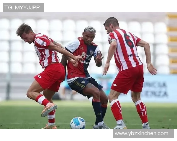 世界杯精彩对决AC米兰与马竞激战成平局补时进球引爆全场激情